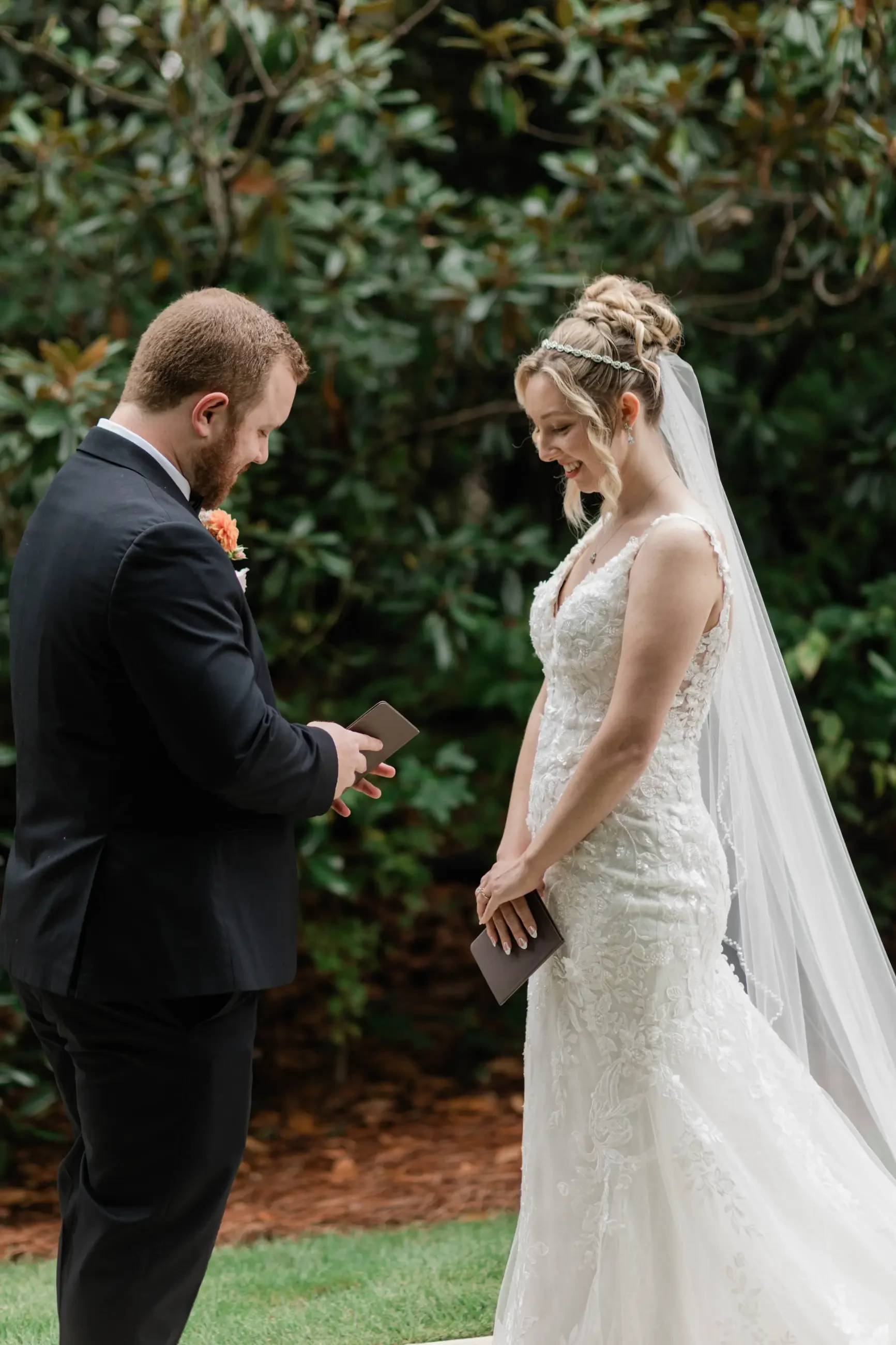 Madison and Landon Teer. Mobile Image